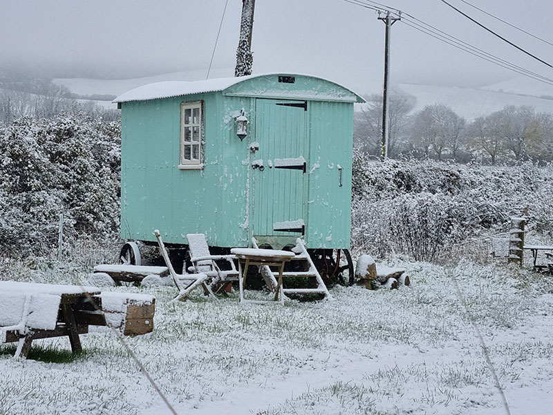Shepherds Hut, Manor Farm, South Downs Way, Cocking, W. Sussex